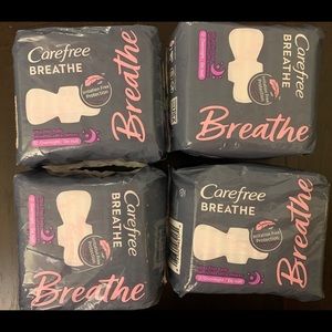 Carefree breathe overnight liners - 4 units